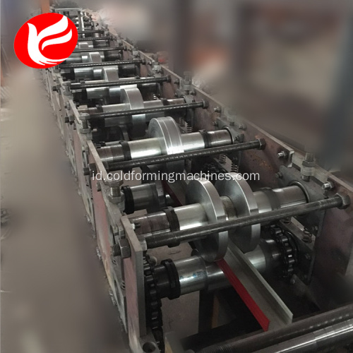 Besi dinding baja sudut Mesin Roll Forming